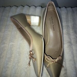 Donald J. Pliner Women's Elegant Satin Clear Heels Size 8.5